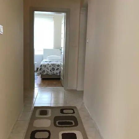 Ozgur Konuk Evi Appartamento